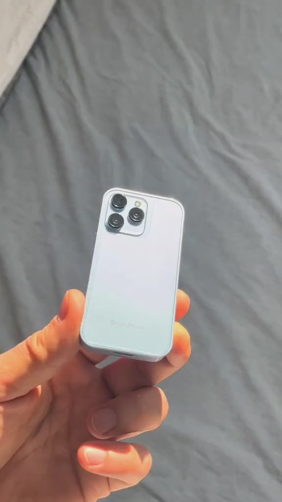 Mini teléfono móvil